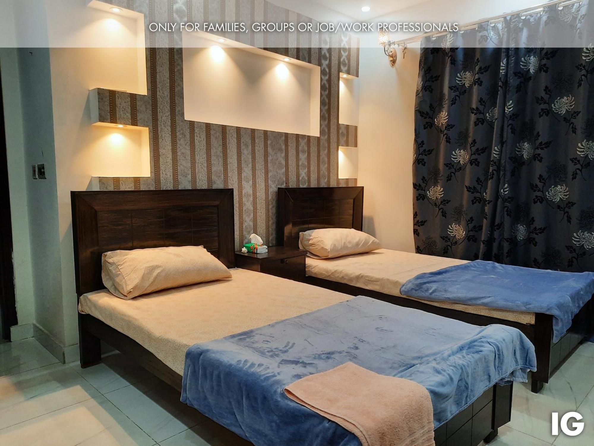 3 Bedroom Furnished Holiday Home Near Valencia Town, Lake City & Ring Road Lahore Ngoại thất bức ảnh